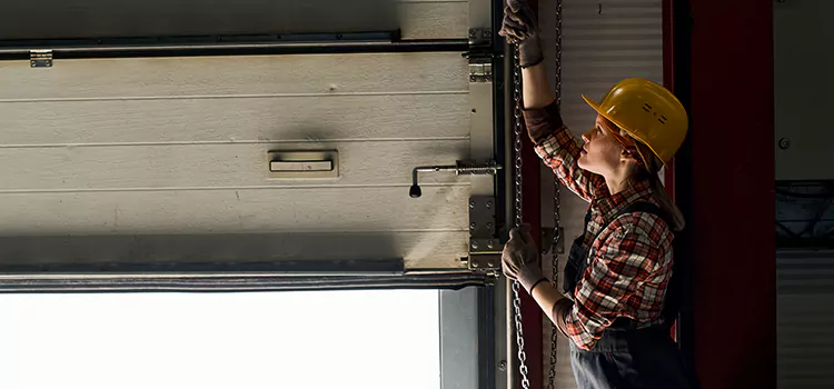 Addressing Common Garage Door Stoppage Issues in Miami Lakes, FL